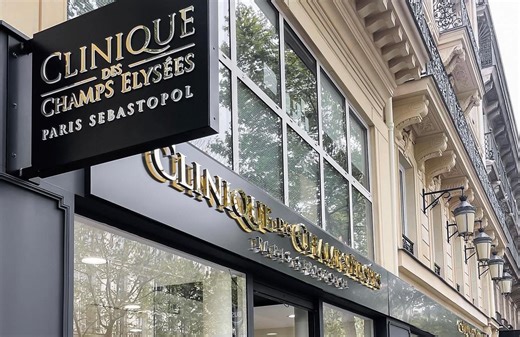 Clinique des Champs-Élysées : quel est ce centre esthétique prisé des influenceuses où va se former Olivier Véran ? - Elle