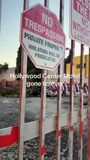 Hollywood Center Motel caught fire again on NYE and has now been partially demolished (I’m sure they’ll finish demolition this week). Shame on the property owners #hollywoodhistory #historicalpreservation