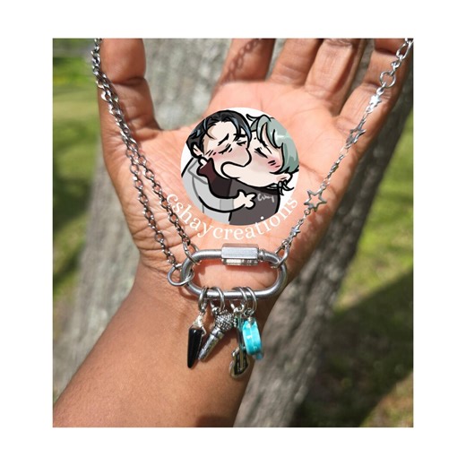 Ivantill: Alien Stage Inspired Carabiner Necklace, Asymmetrical Charm Jewelry - Etsy