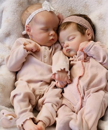 Ai animated Reborn Baby Dolls Moving #ai #aianimation #reborn #reborndoll #rebornbaby