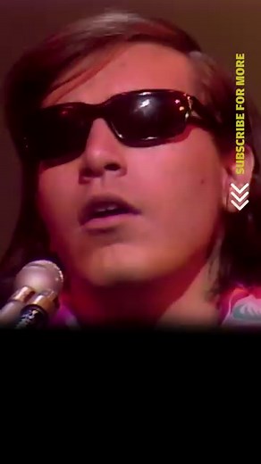 Come on baby, light my fire 🔥 José Feliciano live on The Midnight Special. Subscribe to our YouTube channel so you never miss a new upload - https://www.youtube.com/@themidnightspecialtvshow #themidnightspecial #lightmyfire #josefeliciano | Burt Sugarman’s The Midnight Special