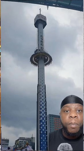 Brain Teaser Nation on Instagram: "You think you can handle the Gyro Drop ? 😱🤯 #gyrodrop #droptower #amusementpark #korea"