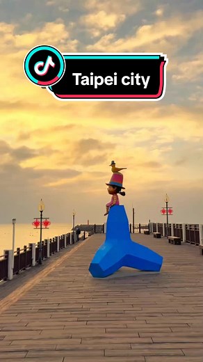 Explore the Vibrant Tamsui Fisherman's Wharf in Taipei, Taiwan