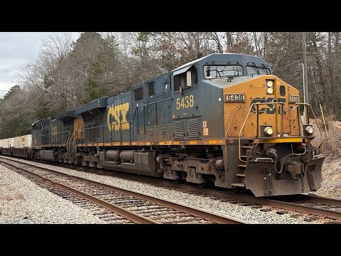 CSX 5438 leads a very fast I187 with an awesome k5hl!! 1-17-2026