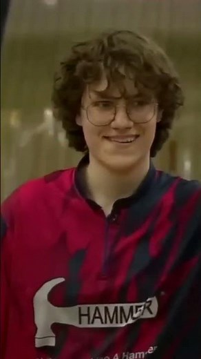 19-year old pro bowler makes two huge splits at pba world championship