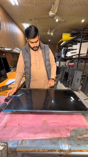 making on Instagram: "Fixing an Old LCD Tube Light | Complete Restoraion Process"