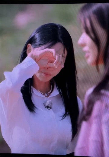 Navigating Relationships on Singles Inferno