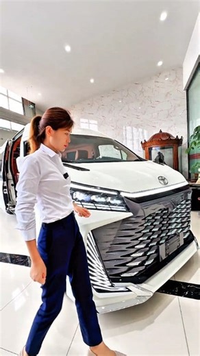 11K views · 436 reactions | Toyota Hiace 6-seater RV with 2-meter bed in the first-class land cabin | Auto Sledge | Facebook