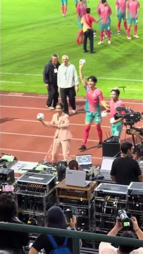 When Sports Meet Humanity: Imperfect Moments in a Digital Age