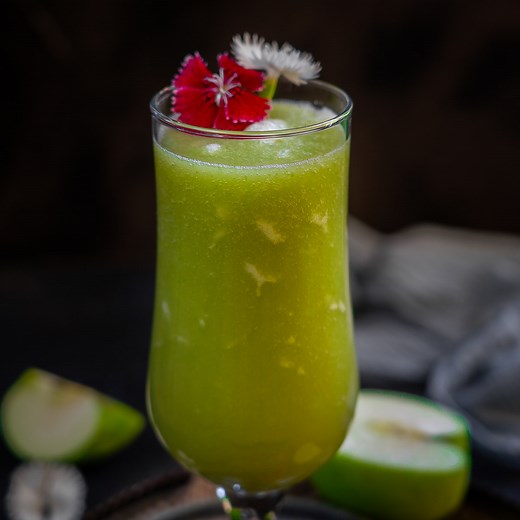 1.5K views · 33 reactions | Detailed recipe here: https://www.whiskaffair.com/green-apple-juice-recipe/ Made using fresh green apples, Green Apple Juice (Granny Smith Apple Juice) is a refreshing drink that will keep you recharged for a long time. Make it using 3 ingredients in just 5 minutes using a blender or a juicer. | Whiskaffair | Facebook