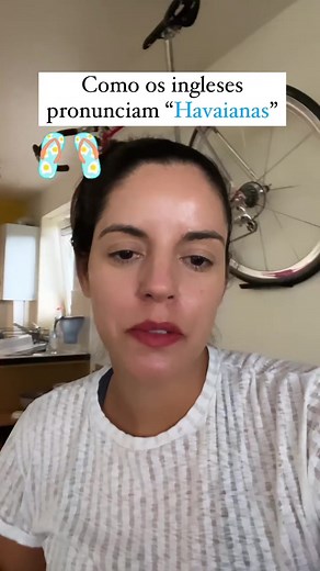 Learn to Pronounce 'Havaianas' in English with Erica Silva