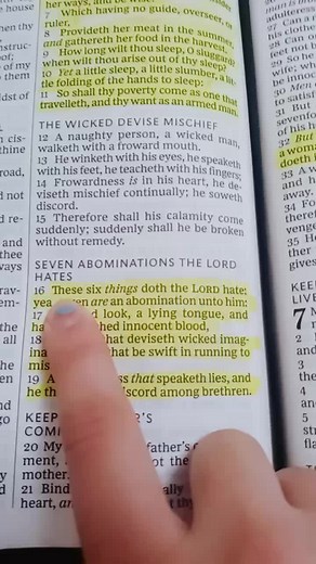 Laura Williams (@laura.a.williams)’s videos with original sound - Laura Williams