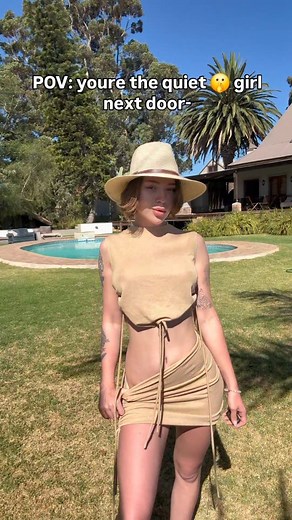 33K views · 351 reactions | call me venom… cuz i’m in | Renee Hooker | Facebook