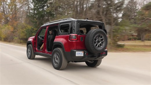 Jeep® Recon Moab driving video