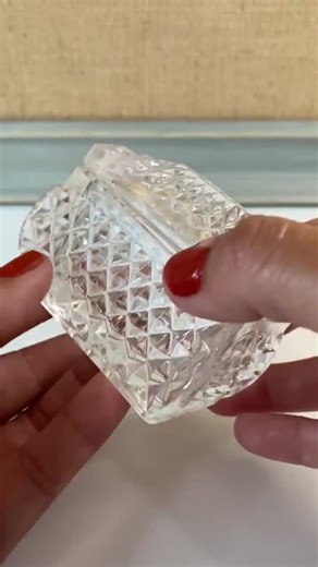 Vintage Diamond Cut Glass Trinket Box, Pressed Glass Jewelry Box with Lid, Small Rectangular Crystal Vanity Storage, 1970s 1980s Decor