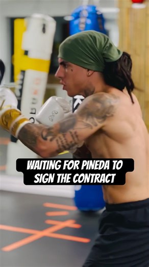 😱 HIS HAND SPEED IS WILD #shorts