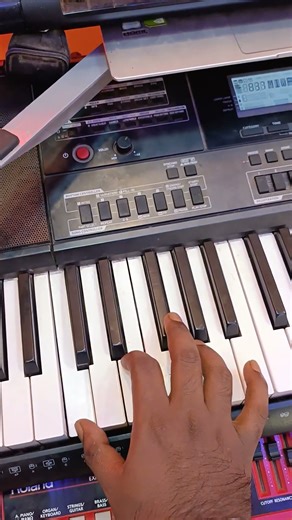 Piano right hand practice