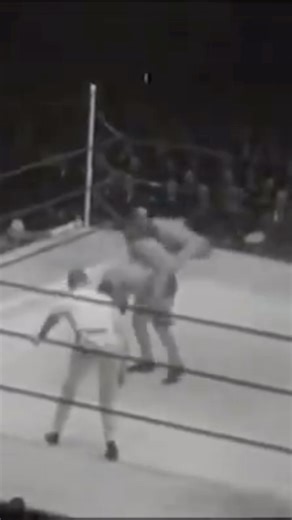 a CODE RED in the 1930s! 👀