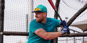 Raley perfecting 2 new roles: First baseman and first-time dad