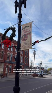 Who doesn’t love a little Hallmark movie town this time of year?🥰 And Medina, NY is one that should be on everyone’s list! Located half way between Buffalo & Rochester, it’s super easy to get to and makes for a perfect day or weekend trip. 📌They’re also just about a week away from their annual Parade of Lights! It’s a whole day affair so be sure to save this post and send to someone you’d love to attend with: 🗓️Saturday, Nov. 29th ⏰9am-7pm ✨5k race, Christmas tree lighting, vendors, fireworks