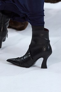 I 6 stivali bassi neri moda Autunno Inverno 2023/2024