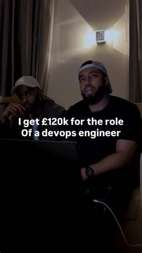 Mo Abukar | Principal DevOps Engineer 🇬🇧 on Instagram: "Everyone loves to overcomplicate this… here’s the truth: If you want a £60k–£120k DevOps role, your roadmap is actually very straightforward. Not easy… but simple. 1️⃣ Linux Learn commands, permissions, processes, networking. If you don’t understand Linux… DevOps will punch you in the face later. 2️⃣ Git + GitHub/GitLab Branching, PRs, merge conflicts, workflows. This is your daily bread. 3️⃣ Networking CIDR, subnets, routing, DNS, load b