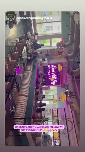 Only in Sugar Factory we celebrate your birthdays like this! 🕺 🪩 🎊#thesugarfactory#danceparty#birthday