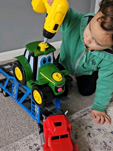 Creative Kids Activities with Toy Tractors