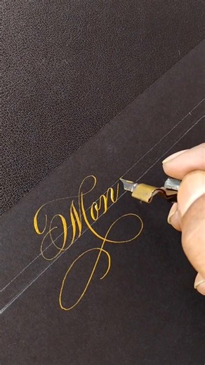 Monday in soo soothing copperplate calligraphy #calligraphy #handwriting #copperplate #art