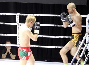 Swedish Kickboxer Wins Bitcoin Fight Prize, Max Keiser KO's 'Bankster'