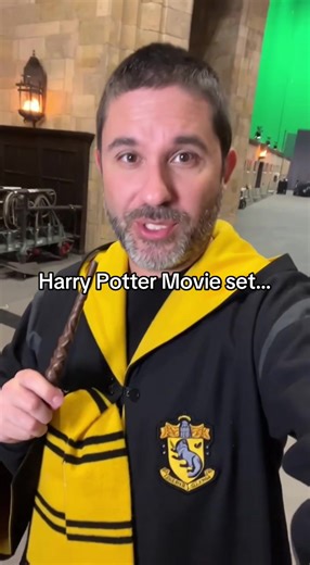 Exploring Harry Potter Movie Set - A Time Travelers Vlog