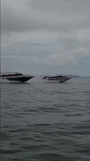 Speed boat racing in the sea