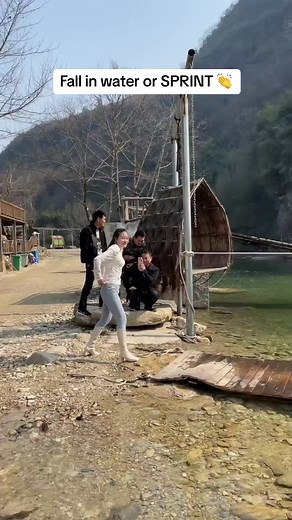 Impressive Heel Boots Water Sprint Performance