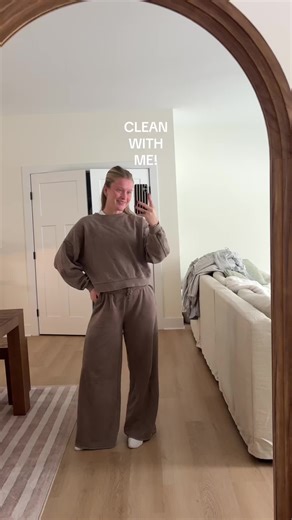 Who else still has snow 😭 also your sign to descale your espresso machine lol #cleanwithme #cleaningtiktok @Branch Basics @SharkNinja @Ruggable @Wayfair