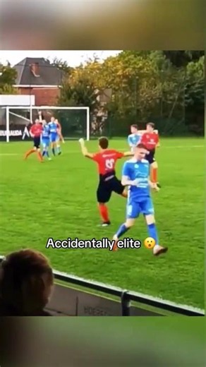 Imagine being the goalie 😭😭 (via kvkavelgemofficial/IG, jens.verhellen/IG)