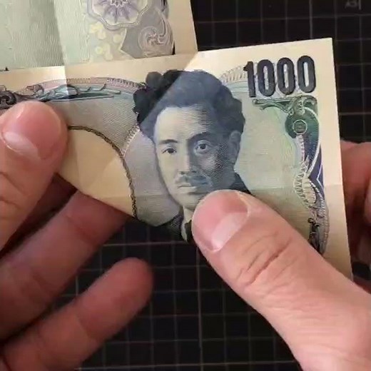 How to fold a heart with banknotes simple Easy tutorial #Shorts