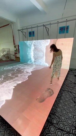 135K views · 1.1K reactions | floor led screen display #screen #display #panel #media #ledscreen #leddisplay #ledwall #billboard #sign #factory #stage #party #wall #design #floor #tech | Apollomi LED Screen Display Factory | Facebook