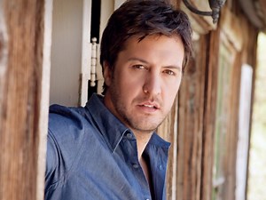 Luke Bryan “All My Friends Say” Music Video & Lyrics