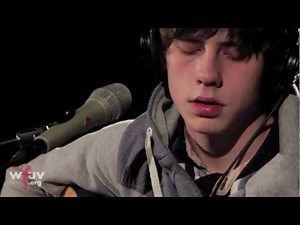 Jake Bugg - "Slide" (Live at WFUV)