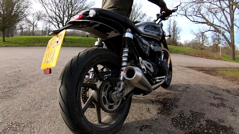 2019 Triumph Speed Twin Vance and Hines Exhaust Sound