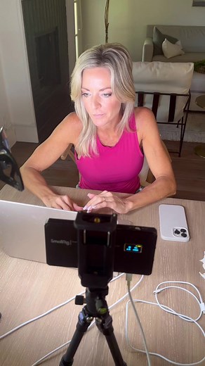 13K views · 52 reactions | What kind of mouse can walk on two legs? Fit Mom Tribe | Tom Challan | Facebook