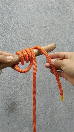 6.2K views · 127 reactions | Tips of tying an icicle hitch. #knottok #knotok #VacationHacks #knottying #fyp #Line #tips #techniques #climbing #knots | Millie | Facebook