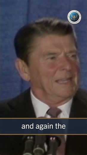 Ronald Reagan's joke about communism that everyone should hear 😂
