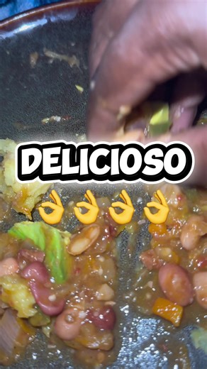 #CapCut Making dinner for @Sheenajholm 😜😂 This was so much fun 🤩 and guys it’s ok not to find certain foods suitable for oneself #cooking #rayco