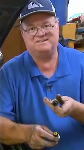 Oil Sending Sensor Replace 2007-2014 #chevrolet #suburban #shorts