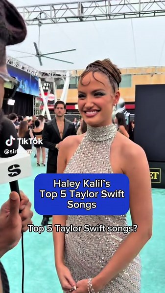 The #VMAs was a big night for Taylor Swift and her fans, like @haleyybaylee 😍😍😍 @dirrtykingofpop #HaleyKalil #TaylorSwift #PatientZero #TLOASGTheEncore