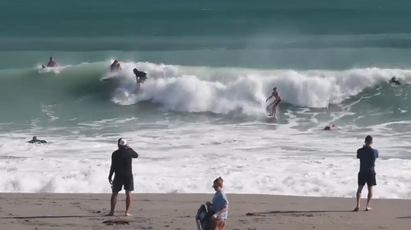 239K views · 4.4K reactions | Palm Beach County FL Fri 11.17.23 裡 #rawsurf #palmbeachcounty #palmbeach #surfing #floridasurfs #fridaysurfing #surfvideo #surfclips #florida #surf #fridaynightentertainment | Raw Surf | Facebook