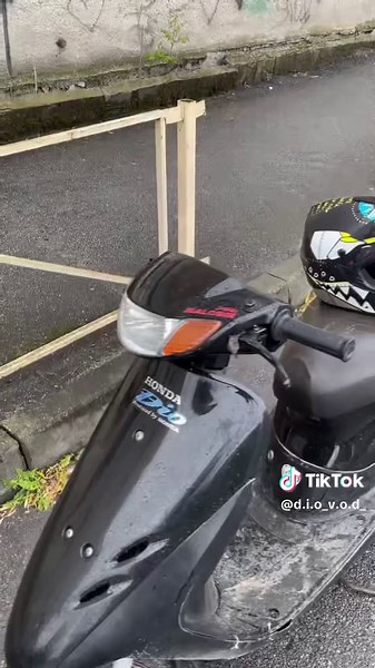 Трохи грязна Honda DIO 34: Рекомендації та Тренди