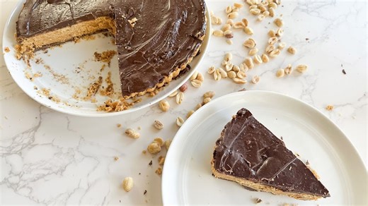 Reese's-Inspired Peanut Butter Cup Pie Recipe