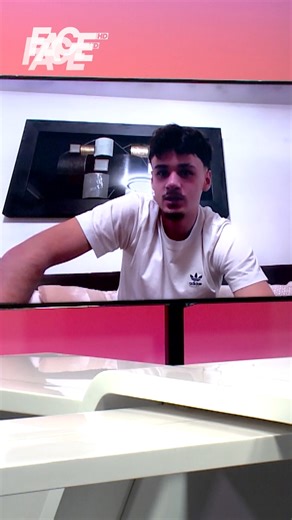 FACE TV on Instagram: "👉 Kerim Alajbegović – bosanska „gol-majstorčina“, čudo od djeteta za FACE: "Nikad ne smijem zaboraviti odakle sam! Nisam još stigao tamo gdje želim biti..." 🎥 Cijelo gostovanje pogledajte OVDJE: https://tinyurl.com/5xhua4cy."